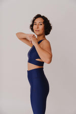 Damen Yoga Bustier aus Econyl nachhaltig blau - Besonnen